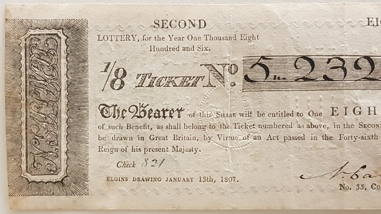 Ticket de loterie britannique ancien daté de 1806 conservé dans un musée